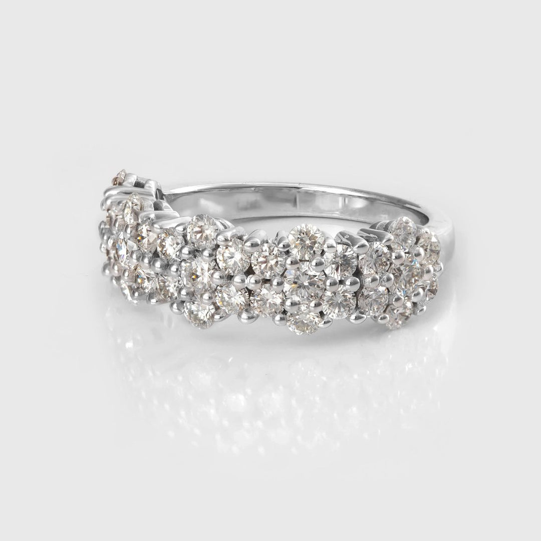 White gold 5 flowers diamonds ring