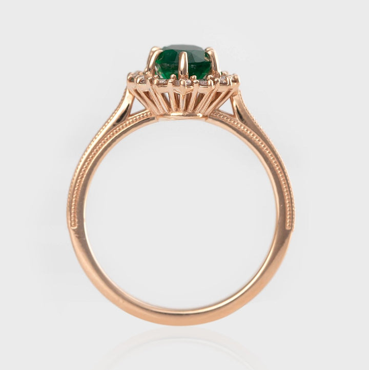 Rose gold Emerald &amp; diamonds vintage style ring