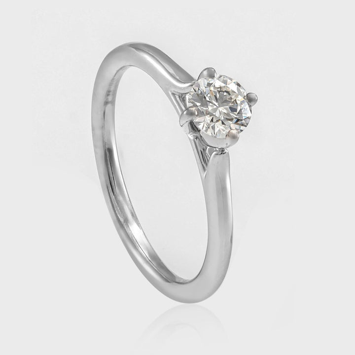 0.5 carat Round Cut Diamond Solitaire Ring