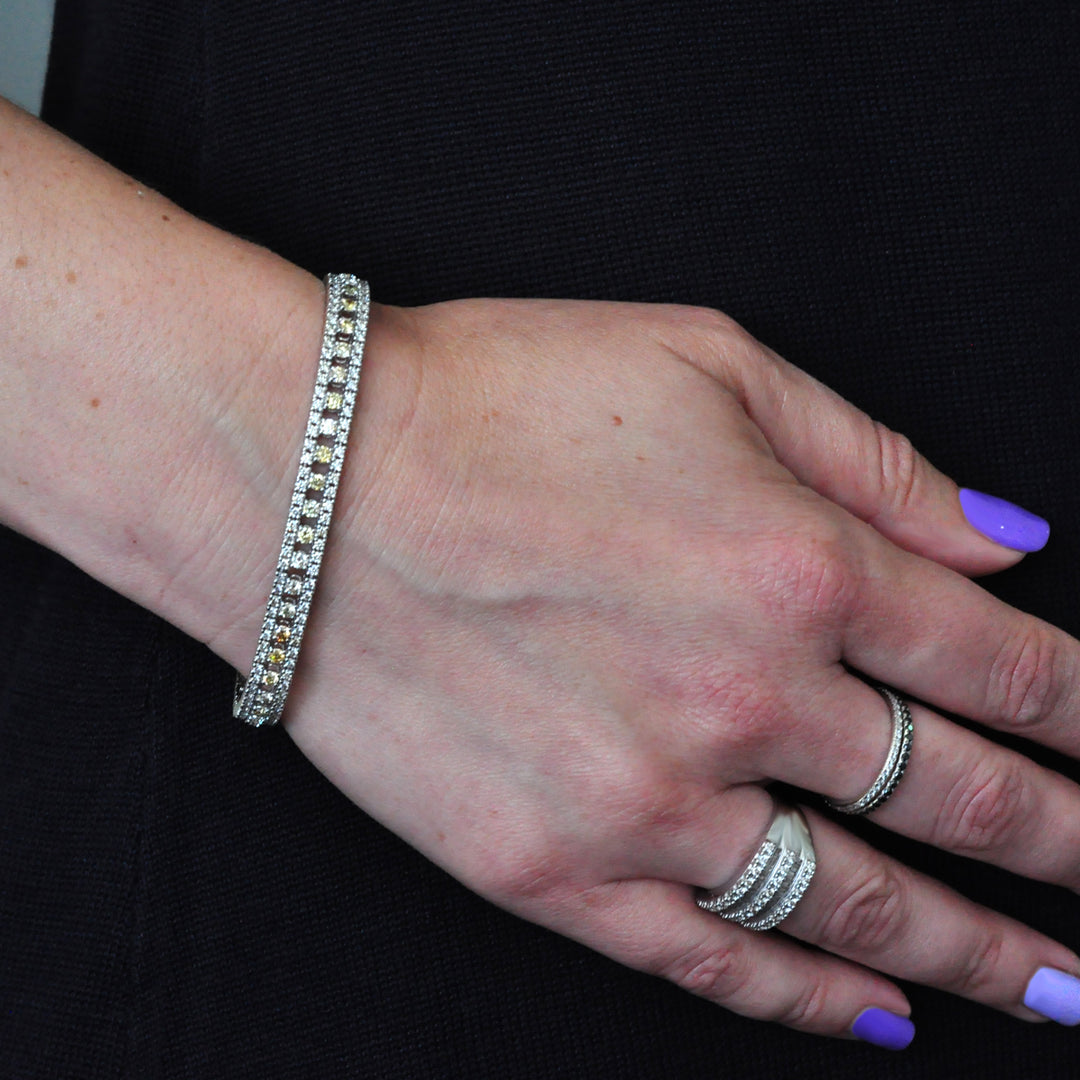 White Gold white &amp; fancy color mix diamonds bracelet