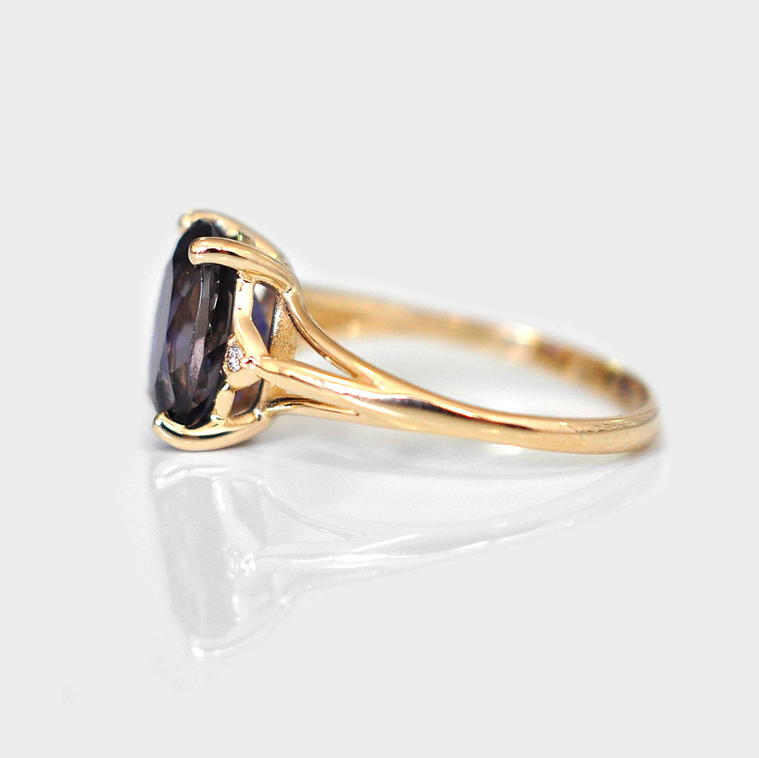 Solitaire Iolite Ring in 14k Yellow Gold