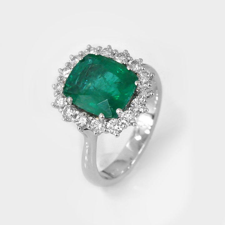 Green Emerald Ring and White Diamonds Halo