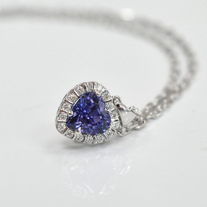 Heart Shape Tanzanite &amp; Diamonds White Gold Pendant