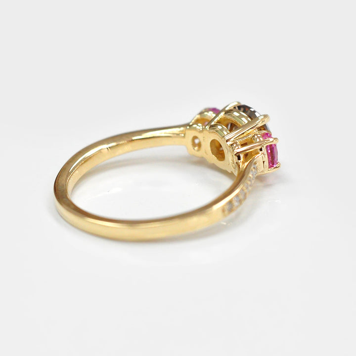 Fancy Round Diamond and Pink Sapphire Ring