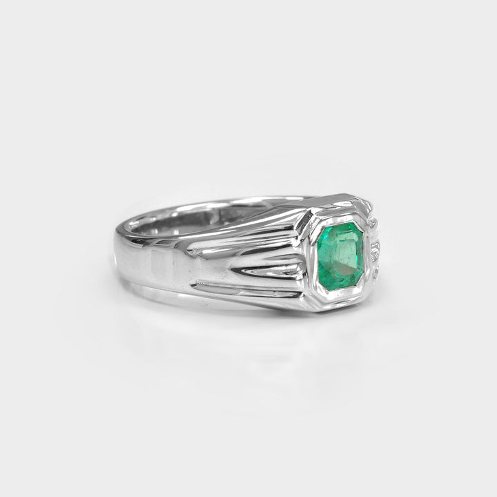 Green Colombian Emerald Men&