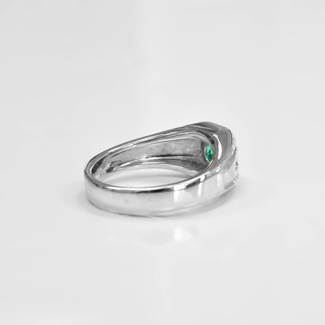 Green Colombian Emerald Men&