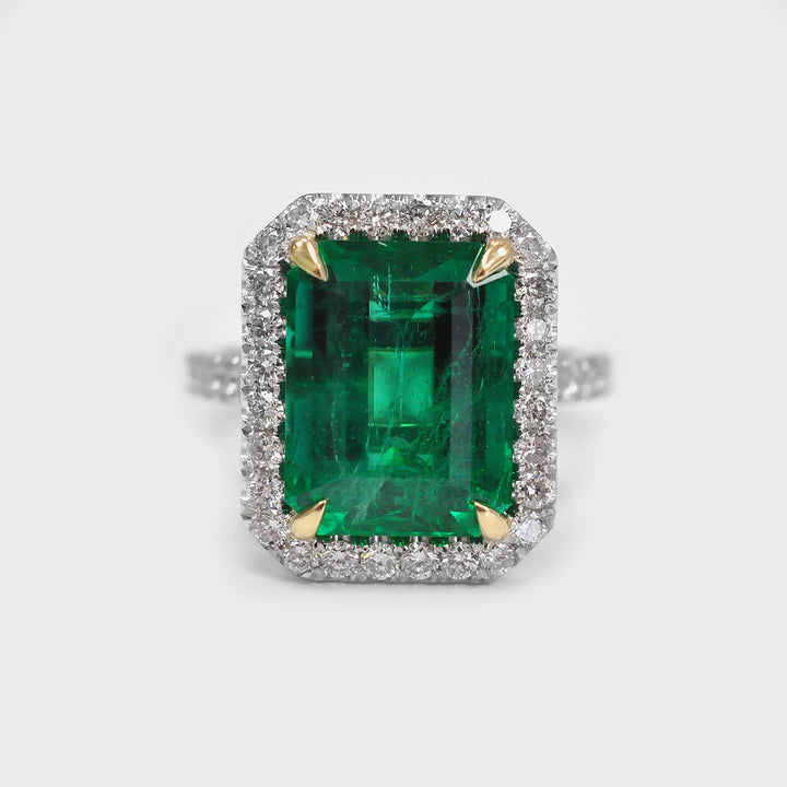 Seven Carat Zambian Emerald and Diamonds Ring