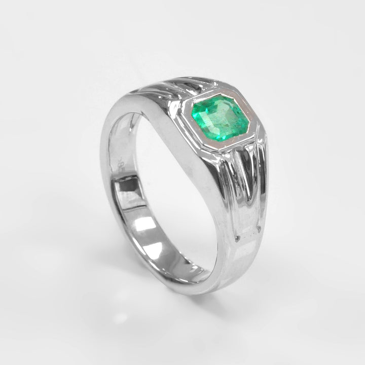 Green Colombian Emerald Men&
