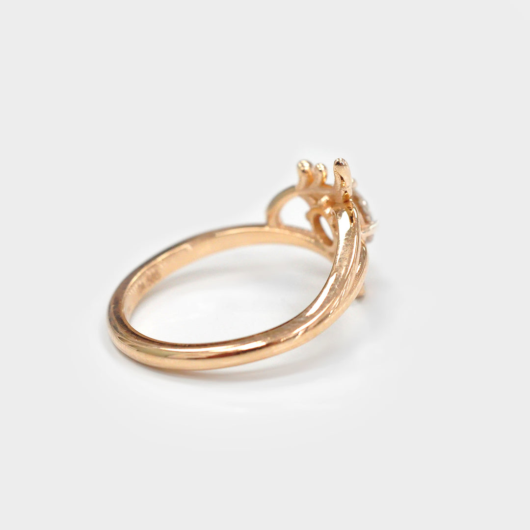 Solitaire Round Diamond Ring in Rose Gold