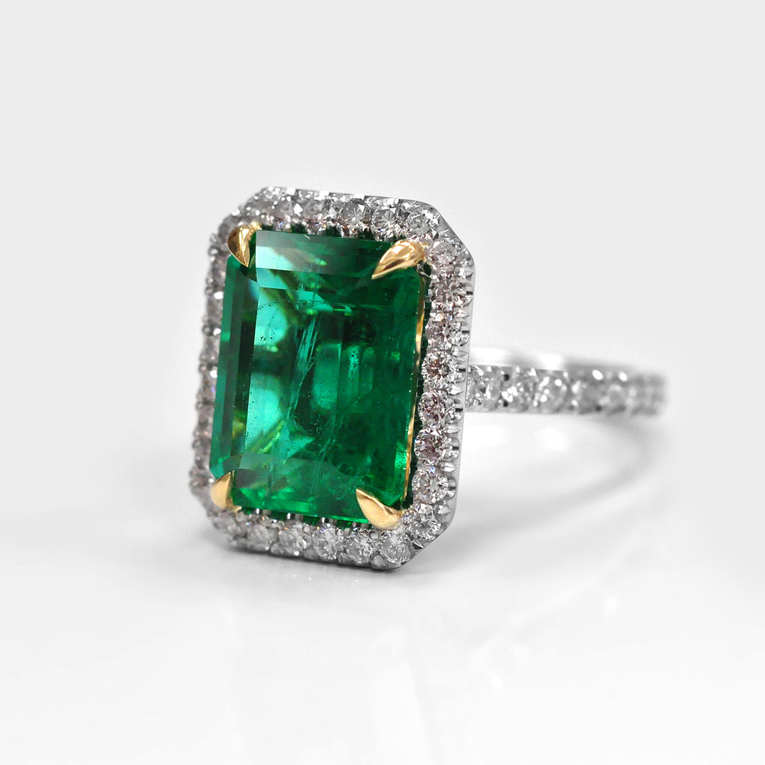 Seven Carat Zambian Emerald and Diamonds Ring