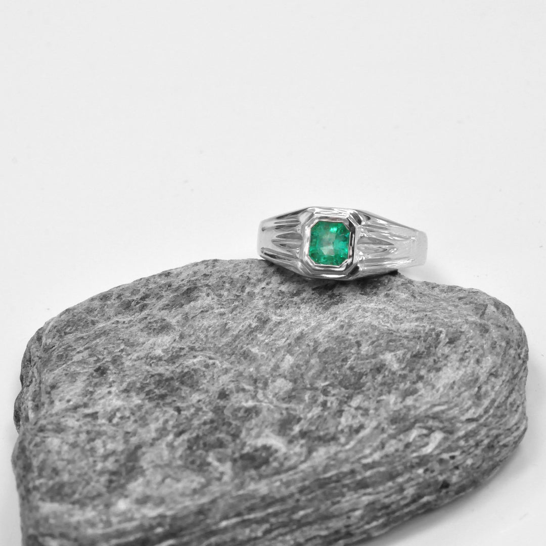 Green Colombian Emerald Men&