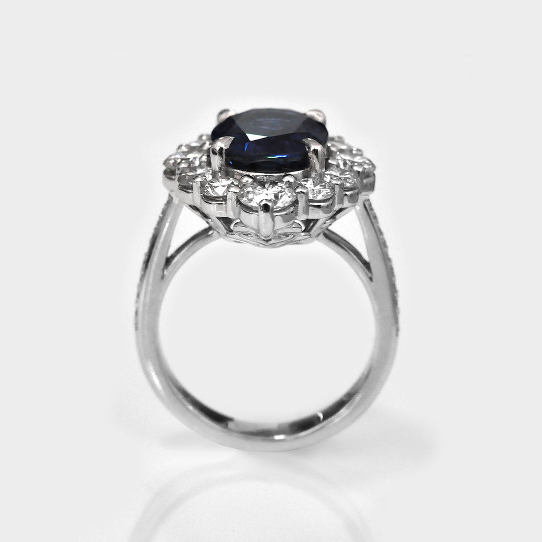 Oval Cut Blue Sapphire and white Diamonds magnificent Ring
