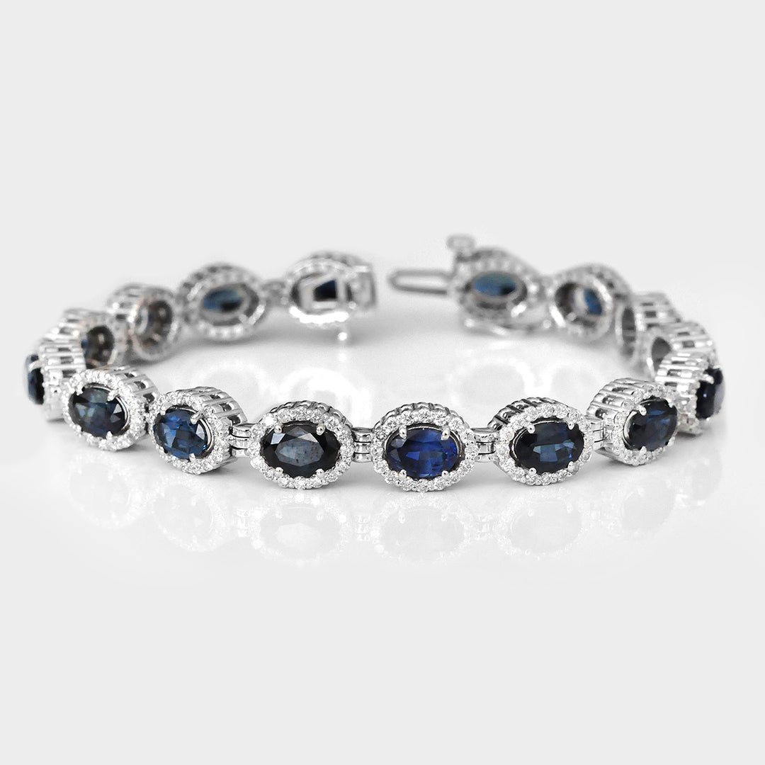 Sapphire And Halo Diamonds Bracelet in White Gold