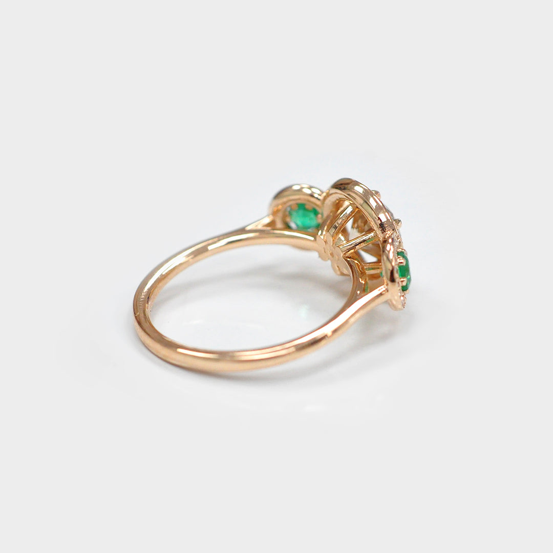 Fancy Diamond and Green Emeralds Ring in Rose Gold