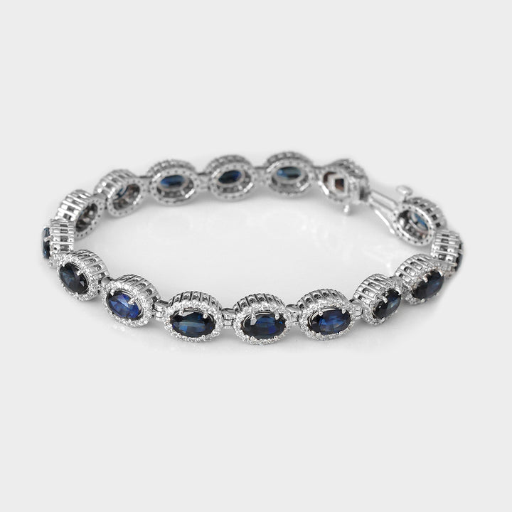 Sapphire And Halo Diamonds Bracelet in White Gold
