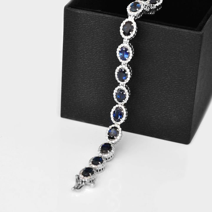 Sapphire And Halo Diamonds Bracelet in White Gold