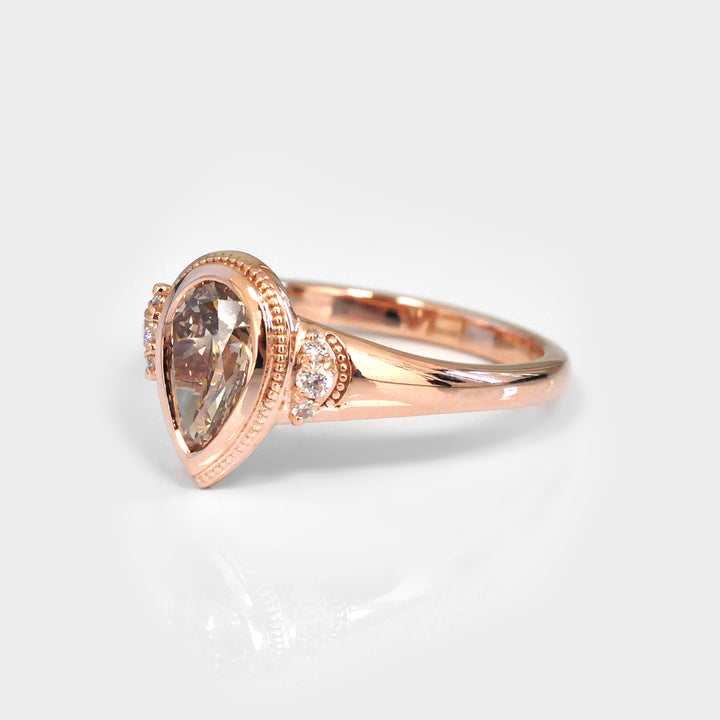 14k Rose Gold Pear Shape Engagement Diamonds Ring
