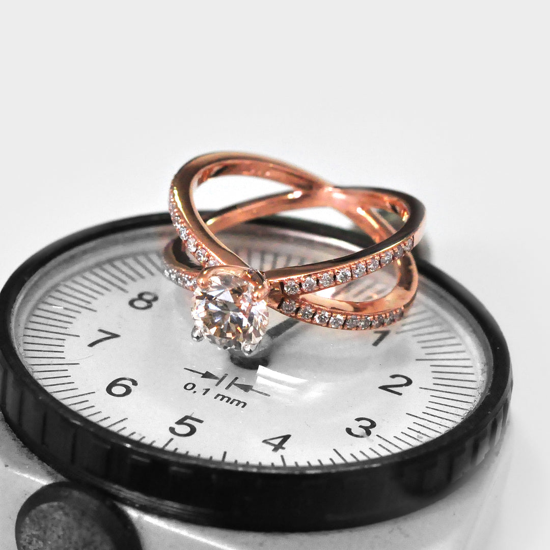 Round Diamond X shank Ring in Rose Gold