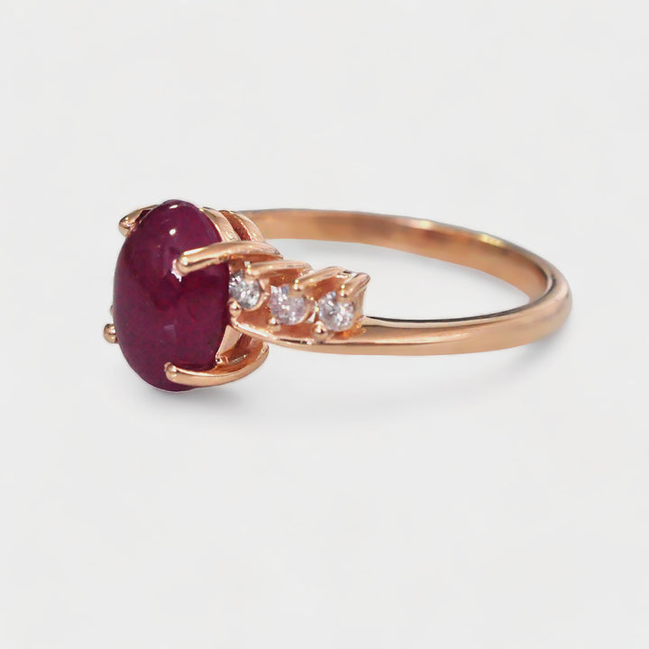 Cabochon Ruby and 6 Side Diamonds Ring in Rose Gold