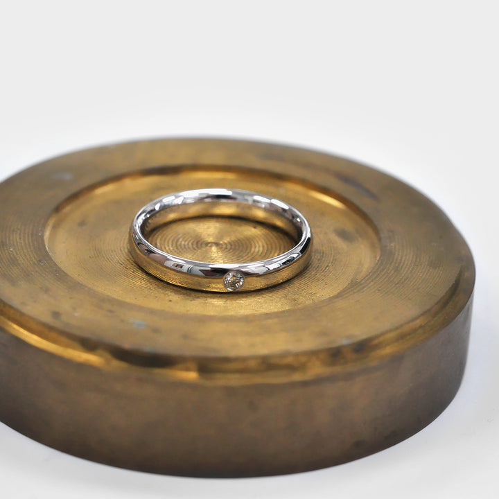 Dainty Diamond Ring in White Gold