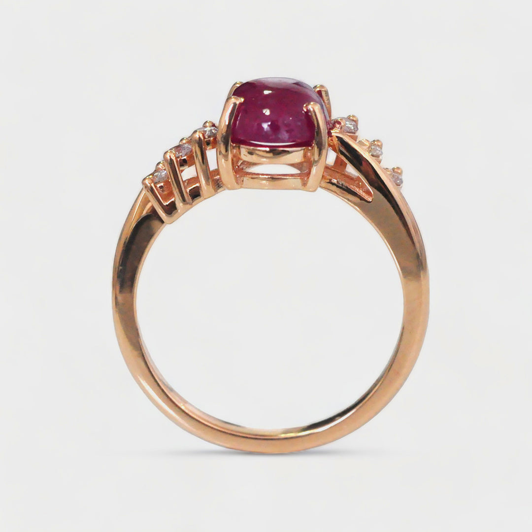 Cabochon Ruby and 6 Side Diamonds Ring in Rose Gold