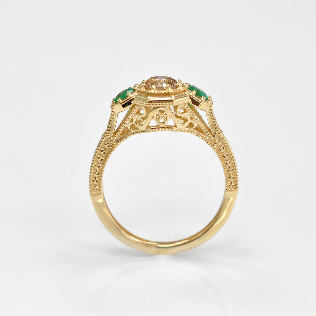 Round Diamond and Green Emeralds 3 Stones Ring in Yellow Gold