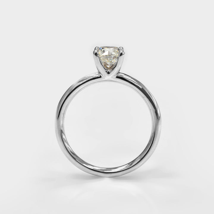 Classic Round Cut Solitaire Engagement Diamond Ring
