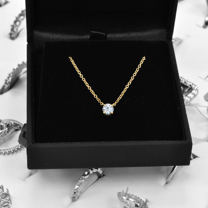 0.4 Carat Heart Diamond Necklace in Yellow Gold