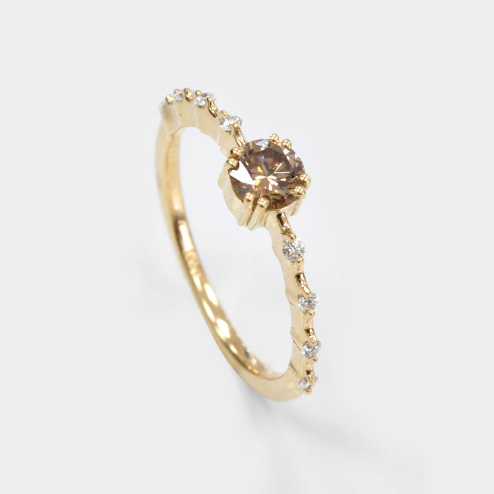 Delicate Diamond Ring and Side Diamonds