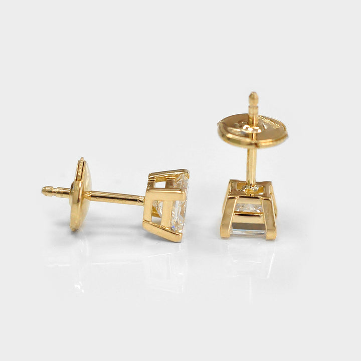White Diamonds Princess cut Yellow gold Stud Earrings