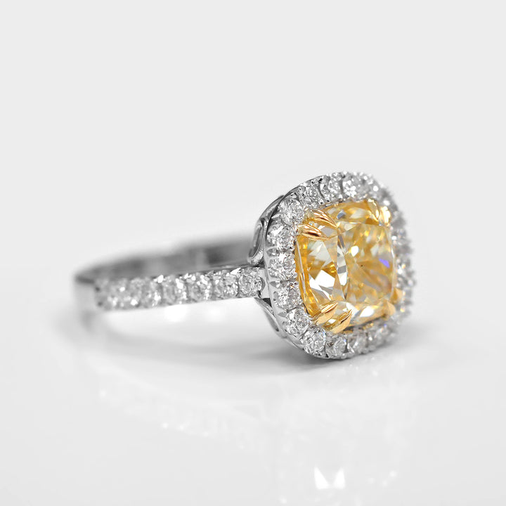 Magnificent 3 carat Fancy Yellow Cushion Diamond Ring