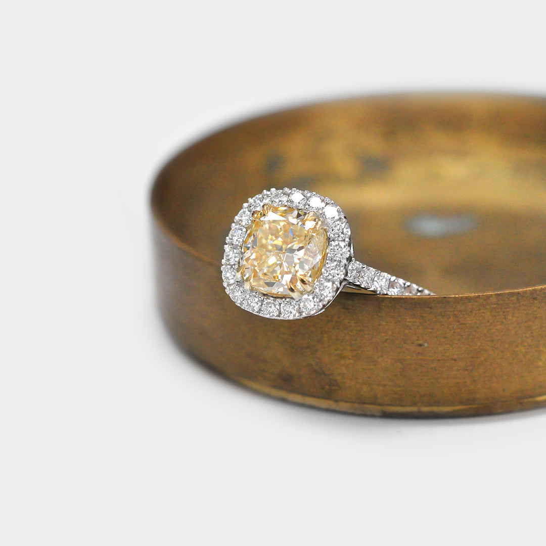 Magnificent 3 carat Fancy Yellow Cushion Diamond Ring