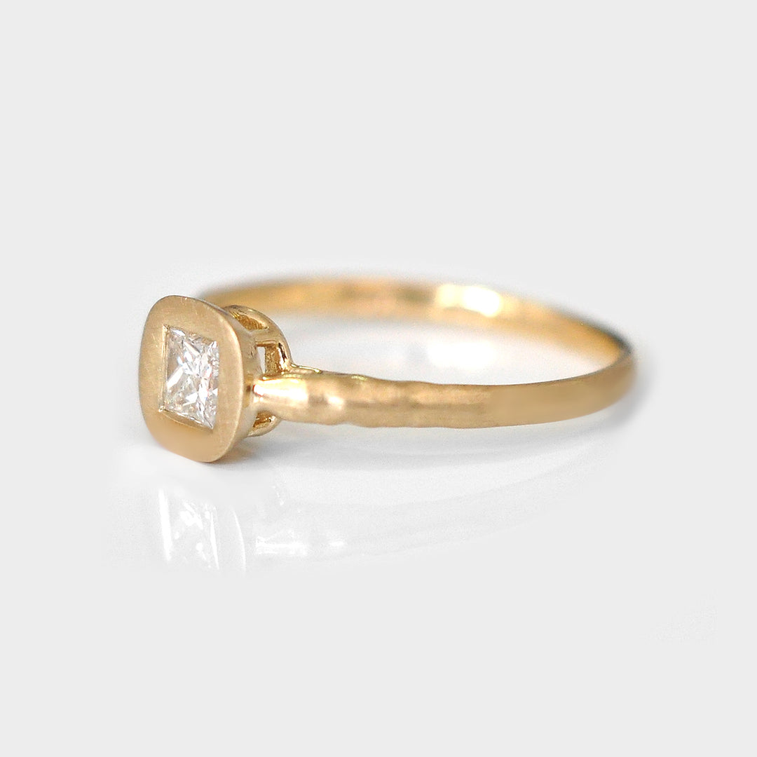 Princess cut Diamond Bezel Set  Yellow Gold ring