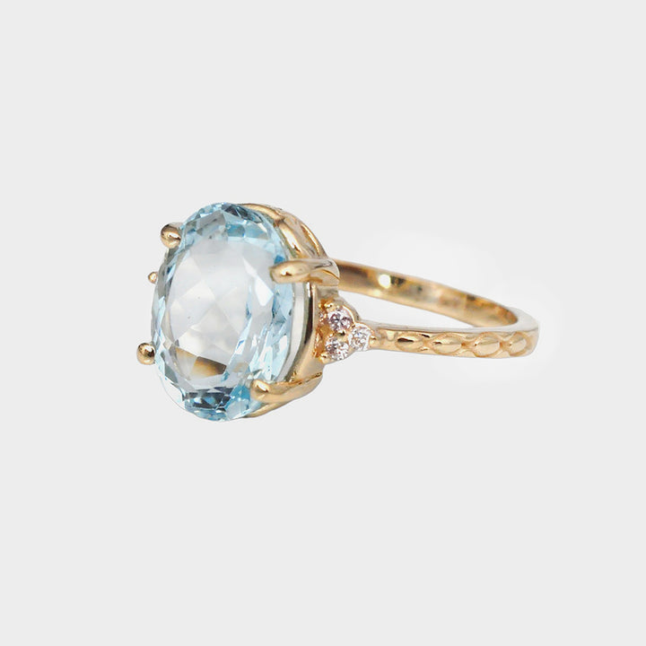 Oval Aquamarine and side diamonds Statement Ring