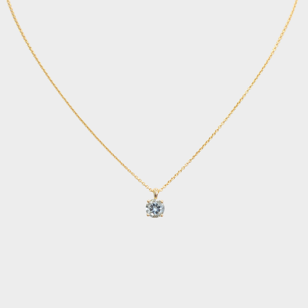 Aquamarine Solitaire Pendant in Yellow Gold