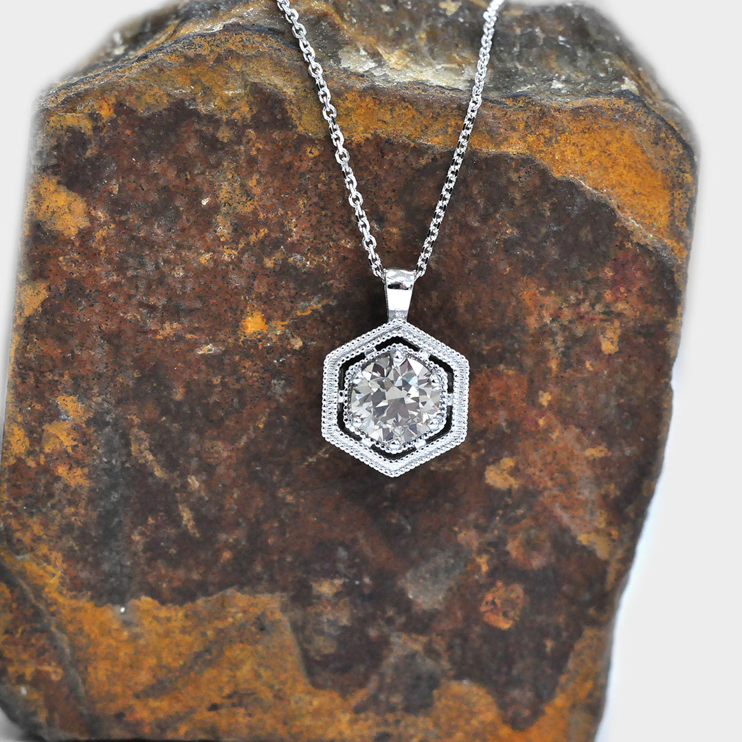 Vintage style brown Diamond White Gold Pendant