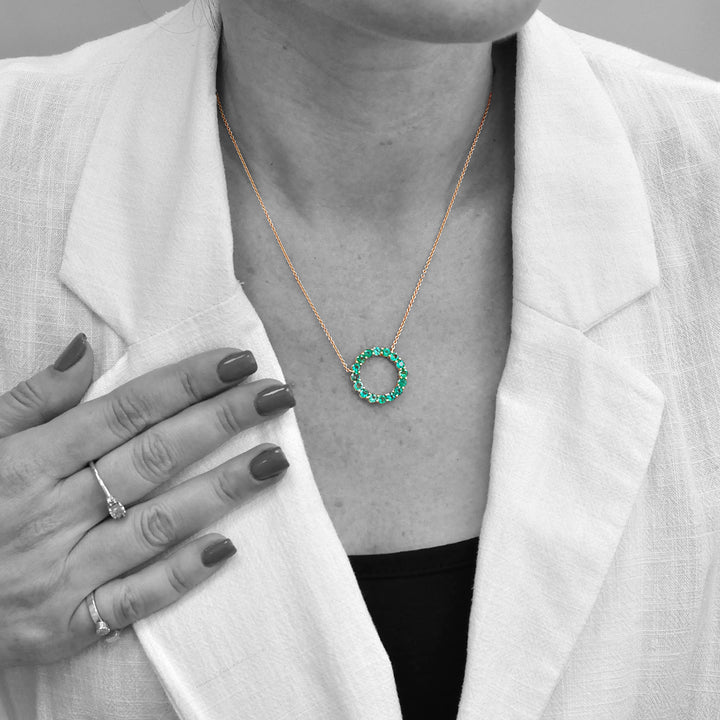 Green Emeralds Circle Necklace in Yellow Gold