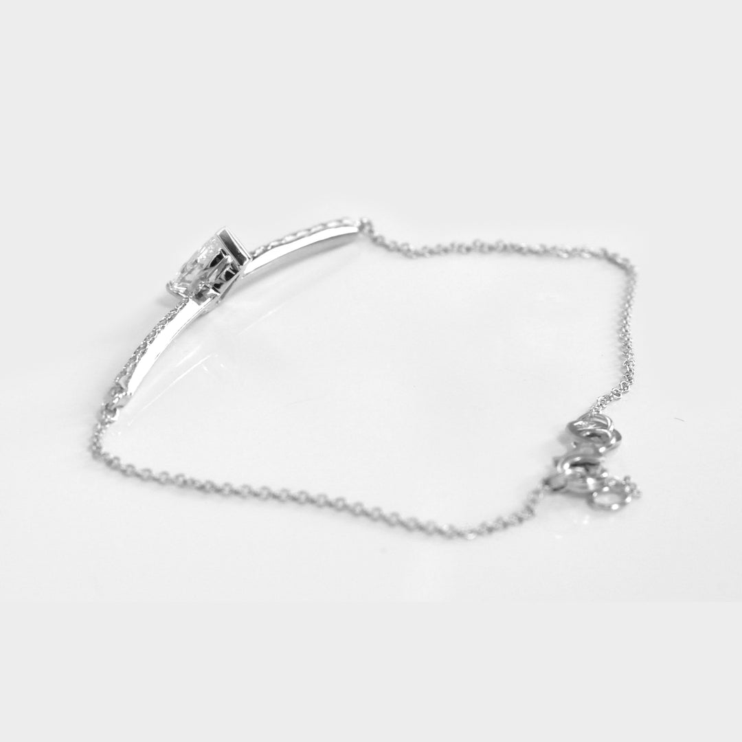 Tear Diamond Bracelet in White Gold