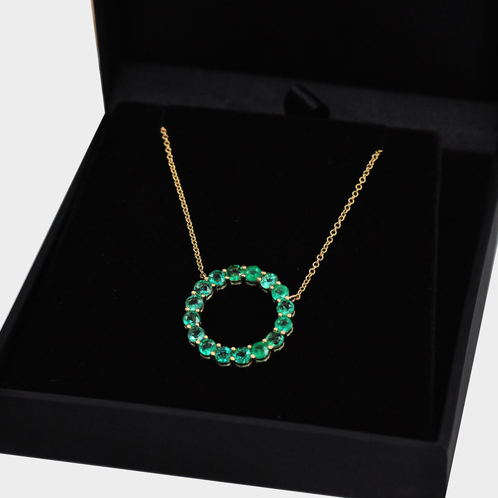 Green Emeralds Circle Necklace in Yellow Gold