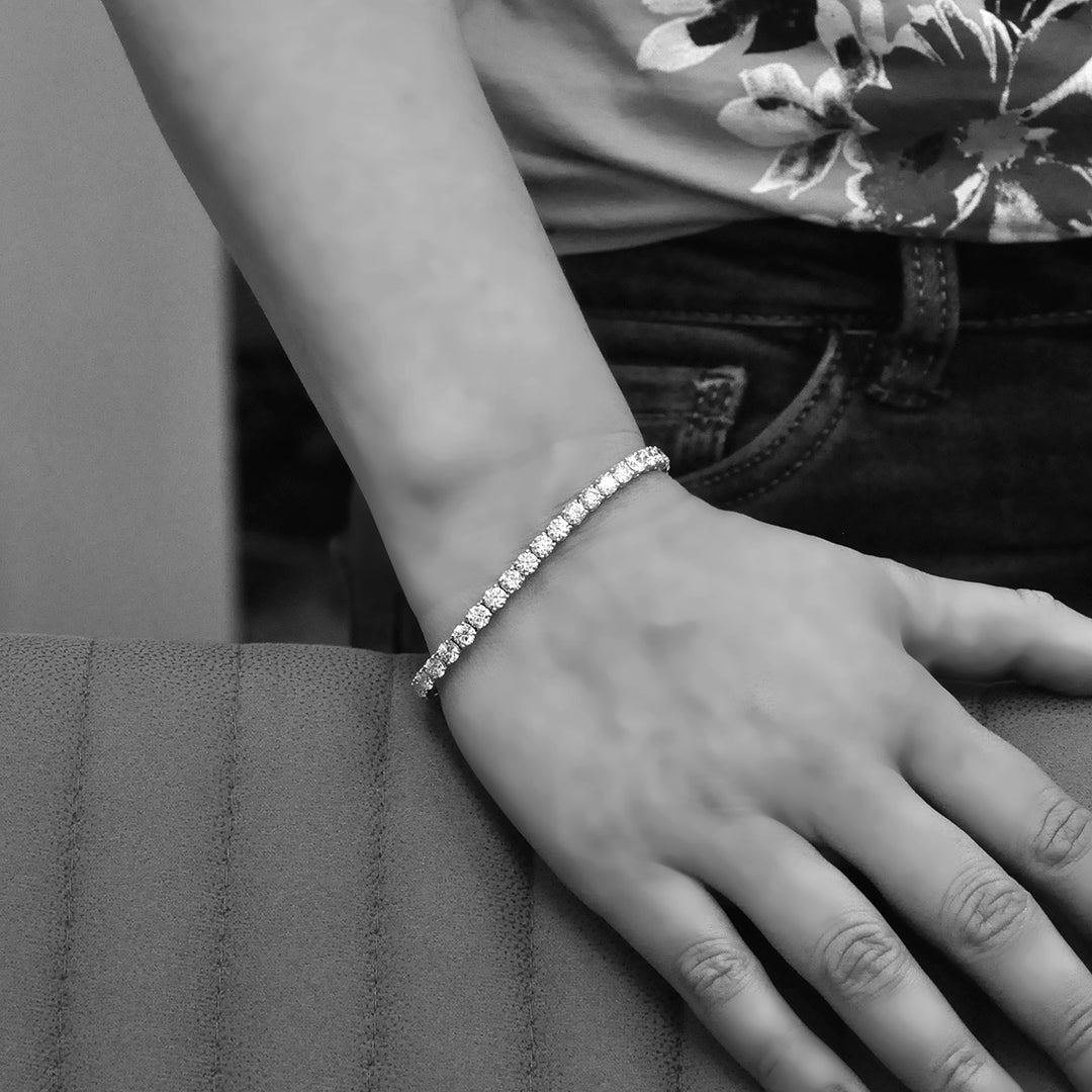 10 carat Round  White Diamonds Tennis Bracelet