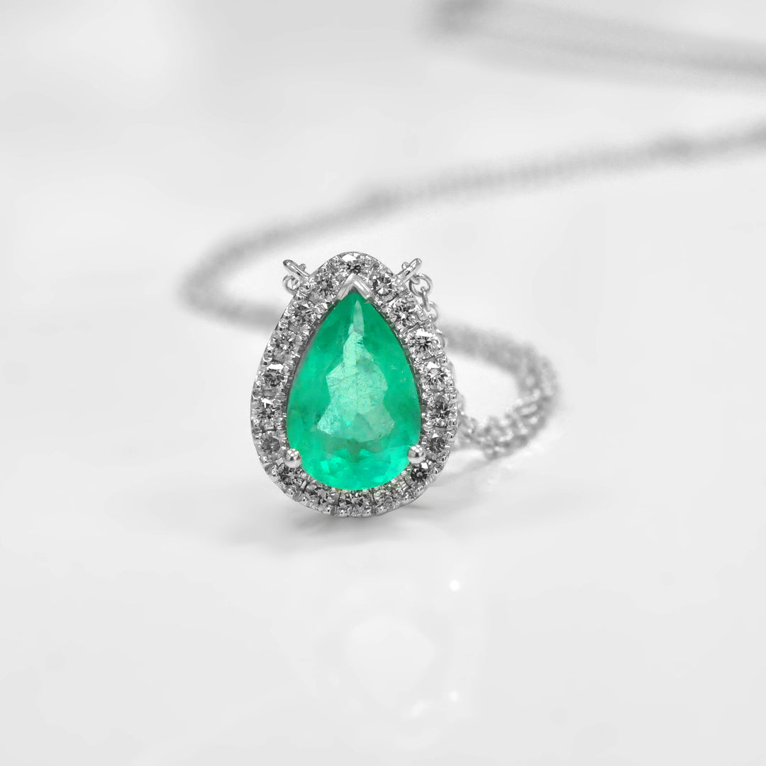 Drop Green Emerald &amp; Diamonds White Gold Halo Pendant