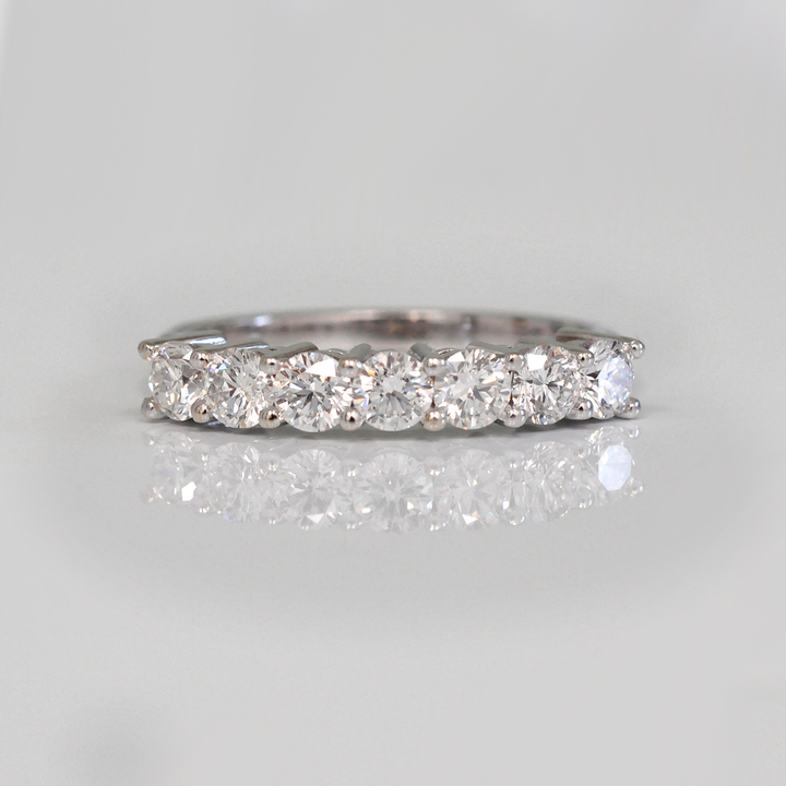 white gold 7 Stones Diamond Ring (0.9ct. tw.)
