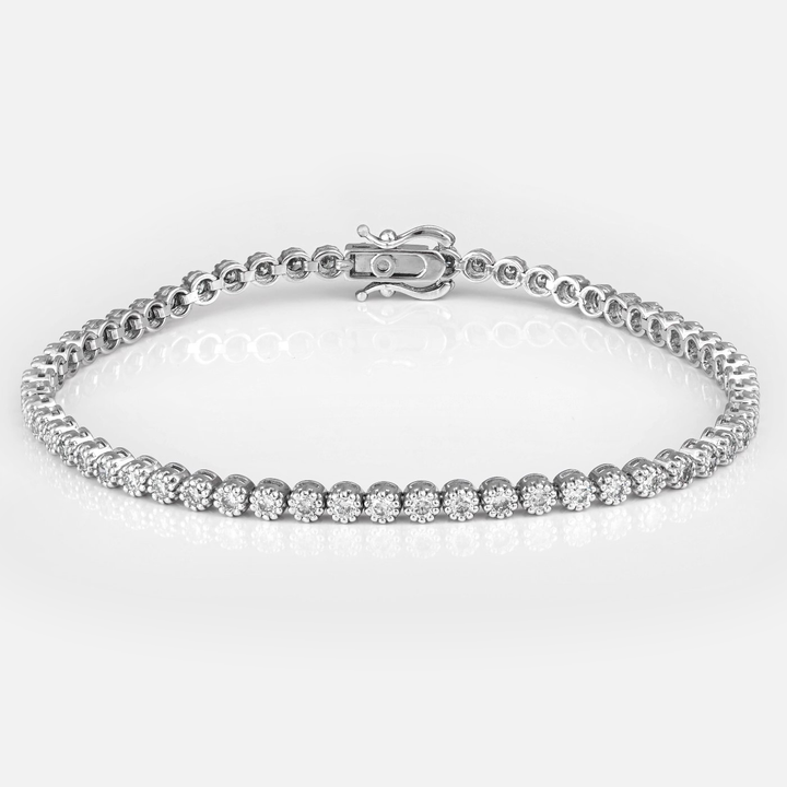White gold 2.3 carat tennis bracelet