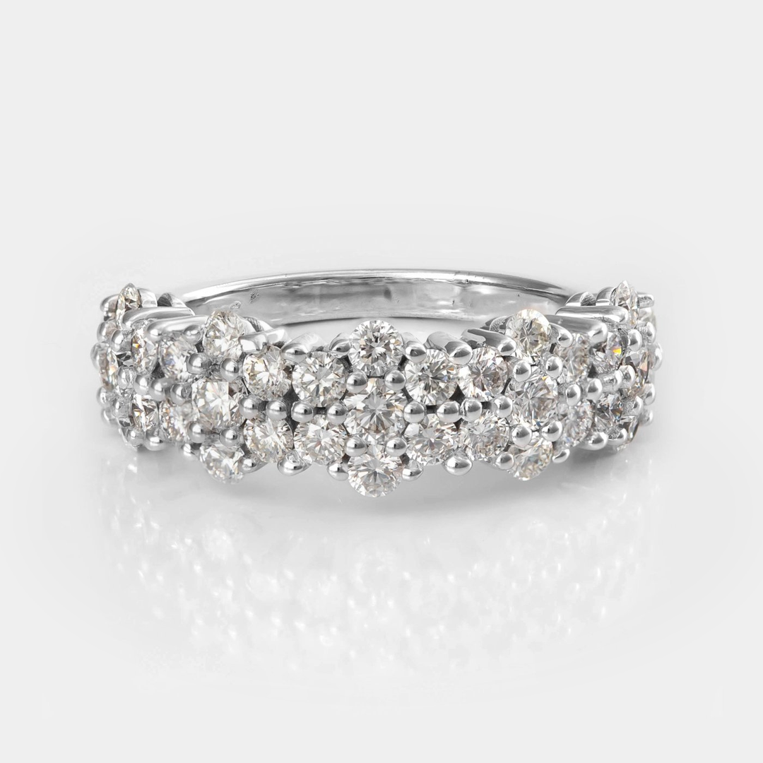White gold 5 flowers diamonds ring