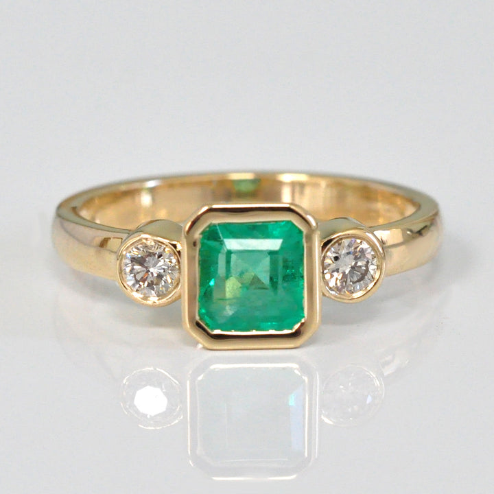 Emerald &amp;  Diamonds three stones ring