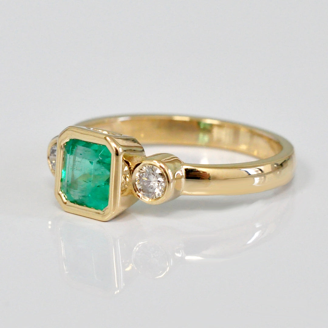 Emerald &amp;  Diamonds three stones ring