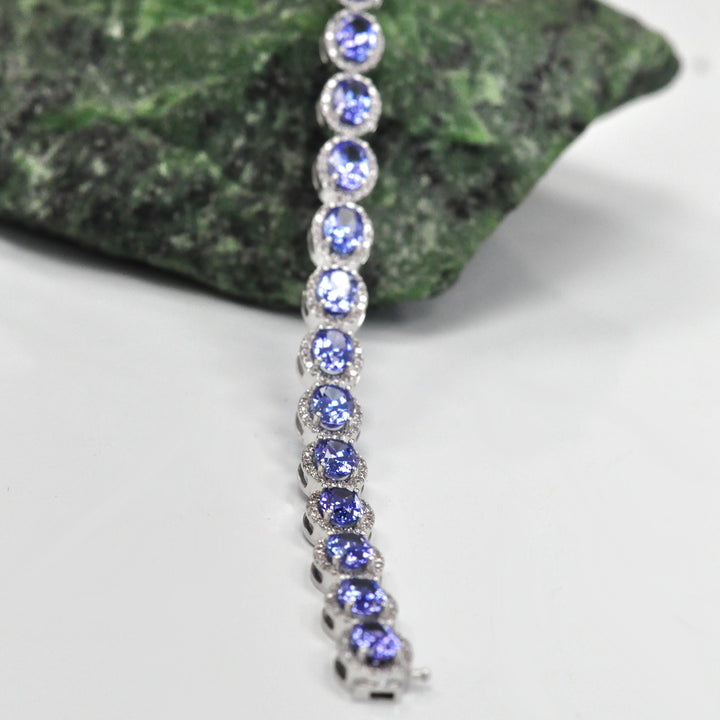 Tanzanite &amp; Diamonds Halo white gold bracelet