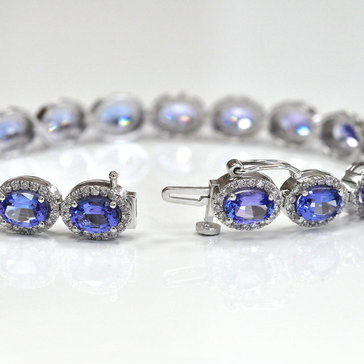 Tanzanite &amp; Diamonds Halo white gold bracelet