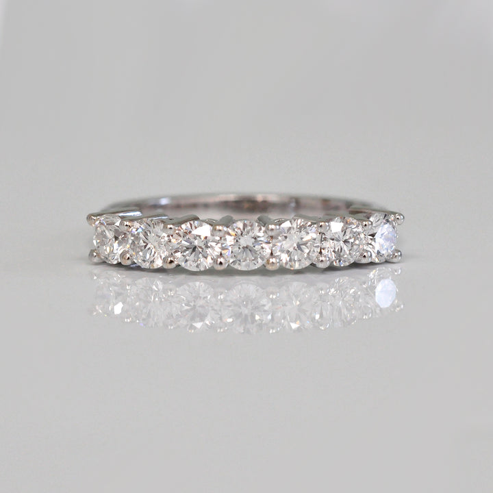white gold 7 Stones Diamond Ring (0.9ct. tw.)