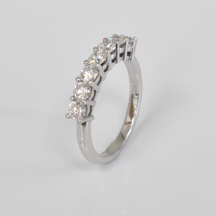 white gold 7 Stones Diamond Ring (0.9ct. tw.)
